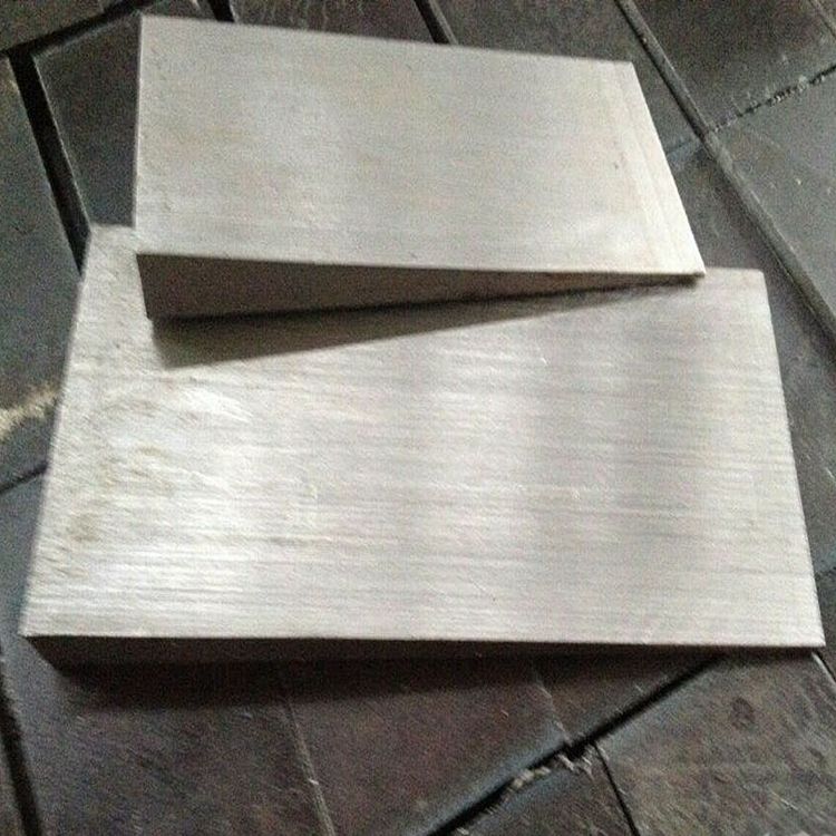 <font color='9100'>斜鐵</font>